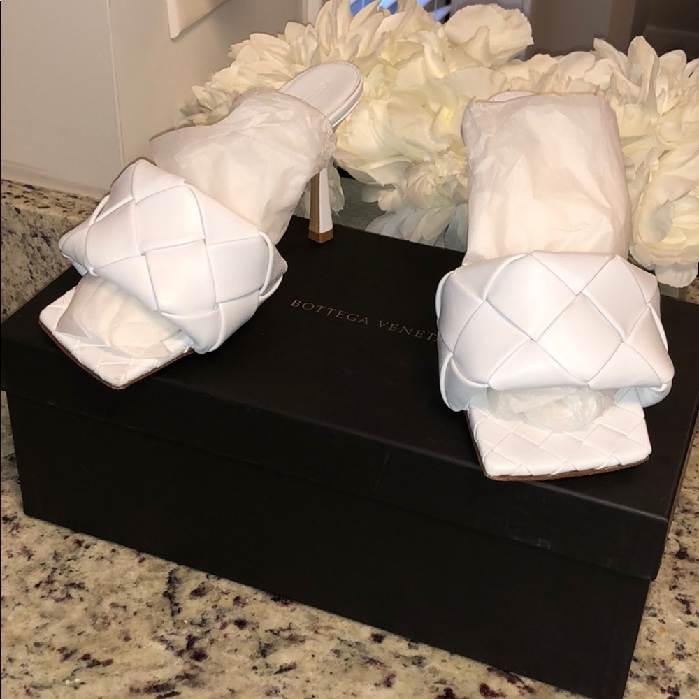 Bottega Veneta